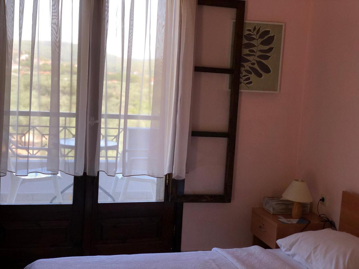 Balconaki Apartments In Βουρβουρού Εξωτερικό φωτογραφία